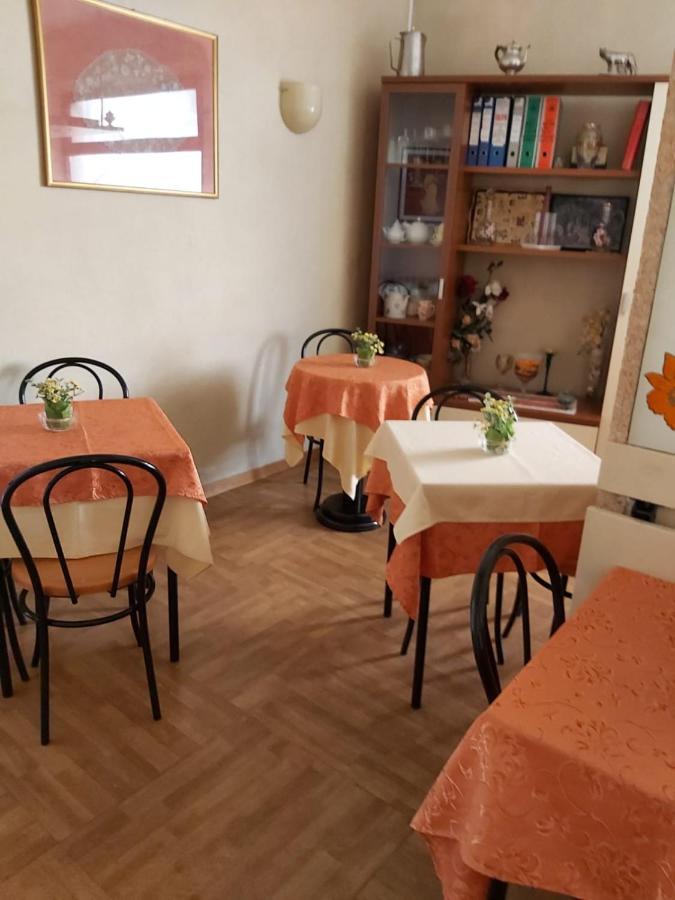 Hotel Centrale Chiusi Eksteriør bilde