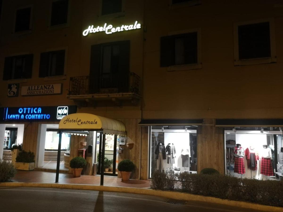 Hotel Centrale Chiusi Eksteriør bilde
